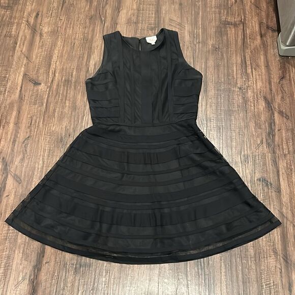 Parker Black Dress, Size Large - Picture 1 of 15